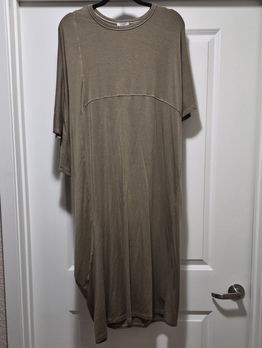Clu Oversized Short-Sleeve Tee Dress in Taupe